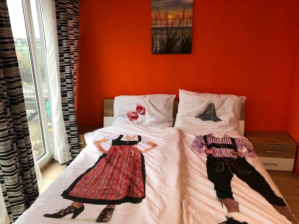 Kmheim, Cozy 103M2 Apartment, With 3 Bedroom And Covered Free Parking Place, Close To City Center Graz Exterior photo