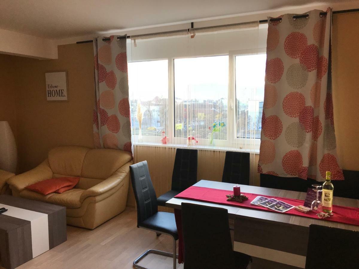 Kmheim, Cozy 103M2 Apartment, With 3 Bedroom And Covered Free Parking Place, Close To City Center Graz Exterior photo